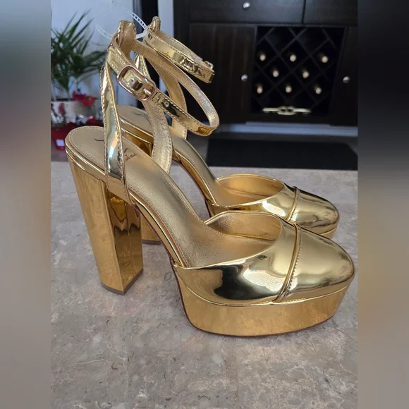 Antonio Melani x Nat Note Pia Mirror Metallic Platform Pumps. Gold  (Size 9) - Picture 9 of 15
